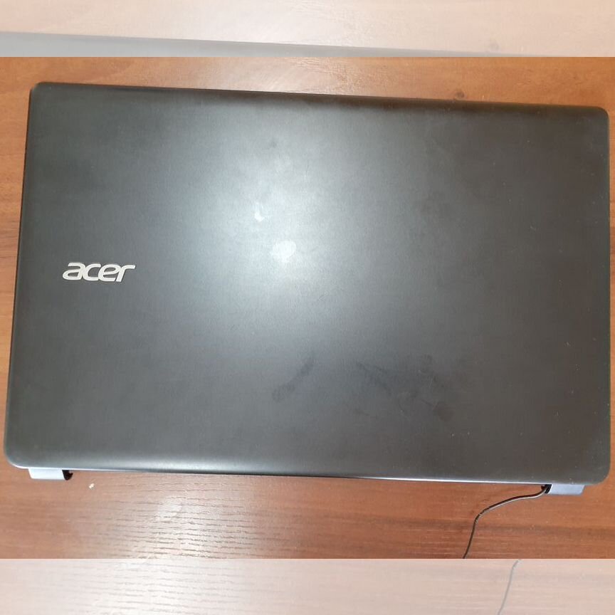 Крышка матрицы Acer E1-522