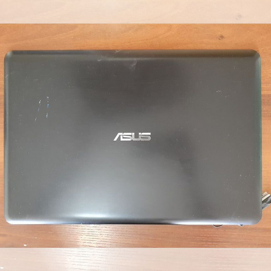 Крышка матрицы Asus E502S