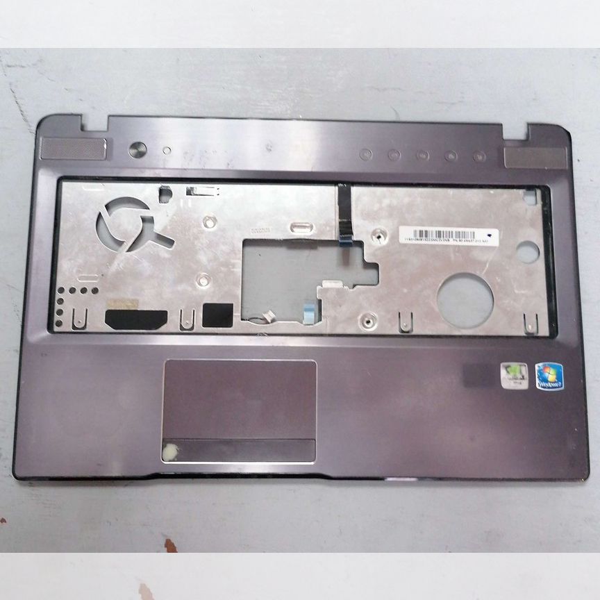 Топкейс z570