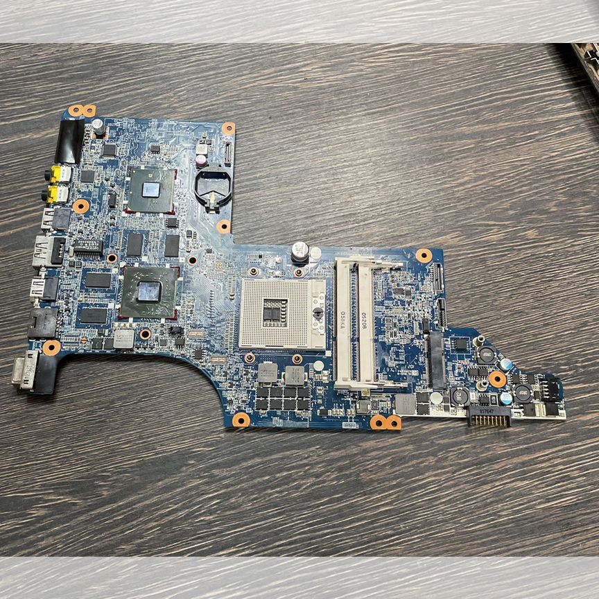 Материнская плата для ноутбука HP DV7-4000