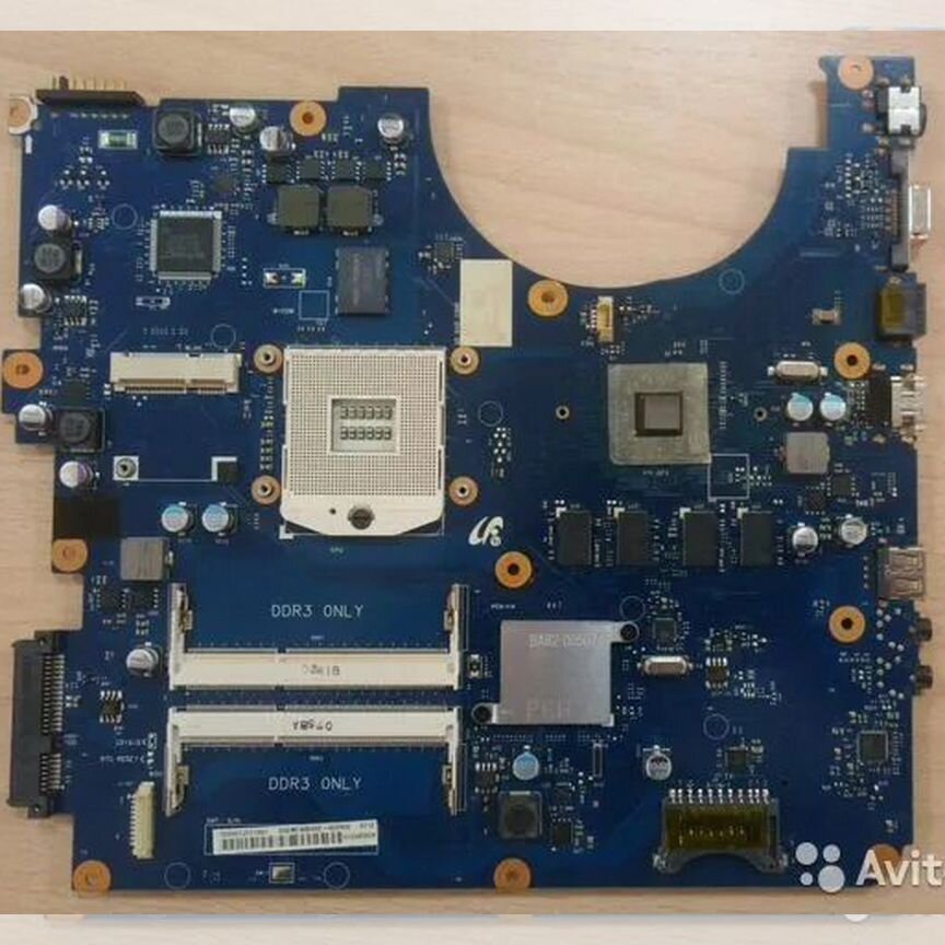Материнская плата Samsung R540