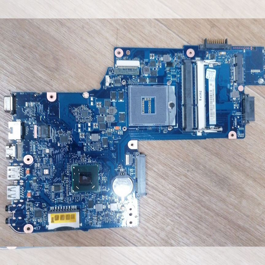 Материнская плата Toshiba C850-C1K