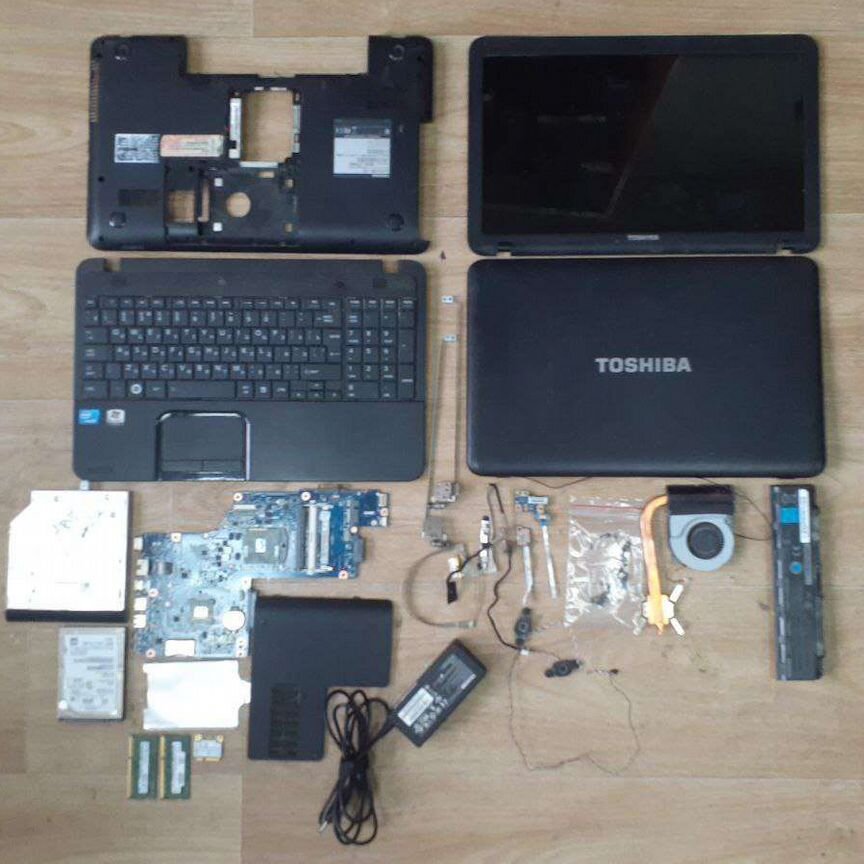 Toshiba C850-C1K Разбор ремонт запчасти