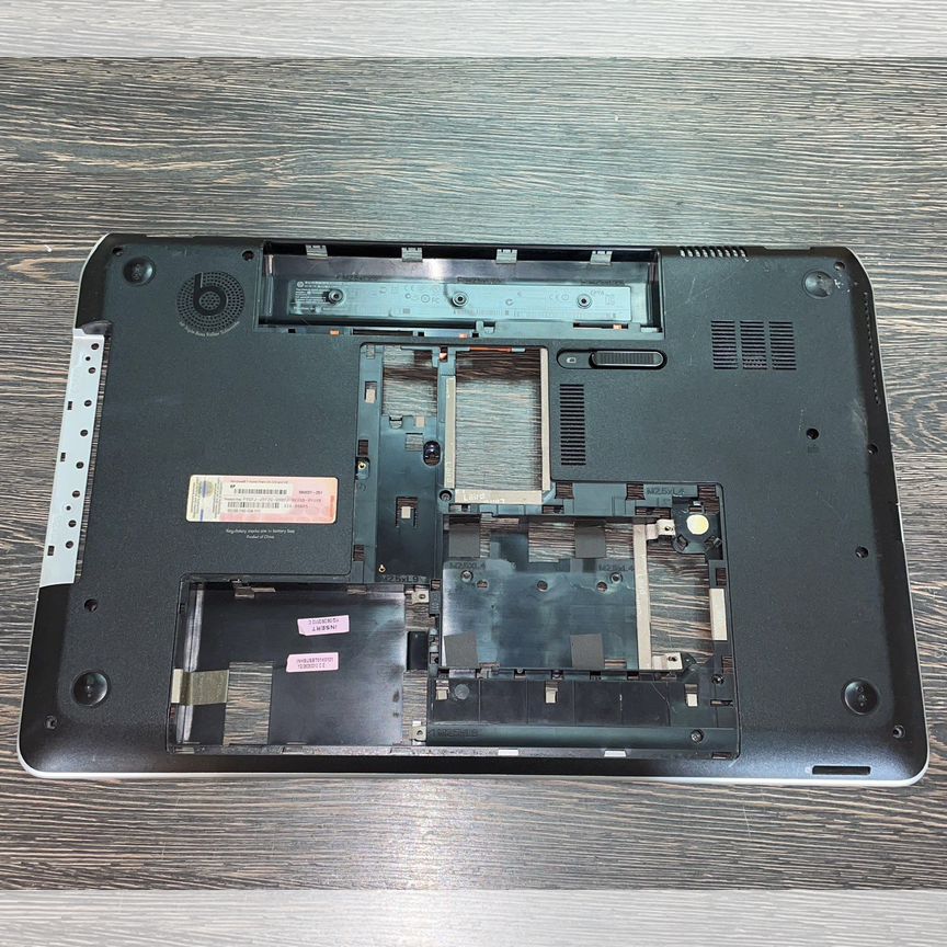 Поддон нижний корпус для HP DV7-7252er