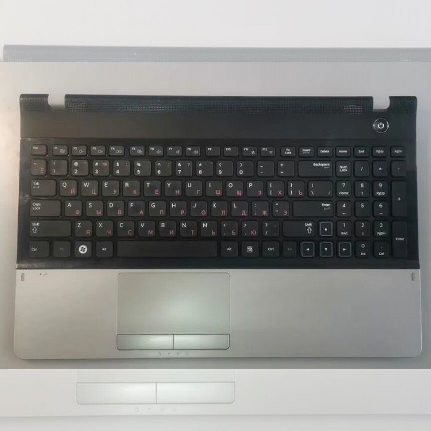 Топкейс ноутбука Samsung NP300E5A
