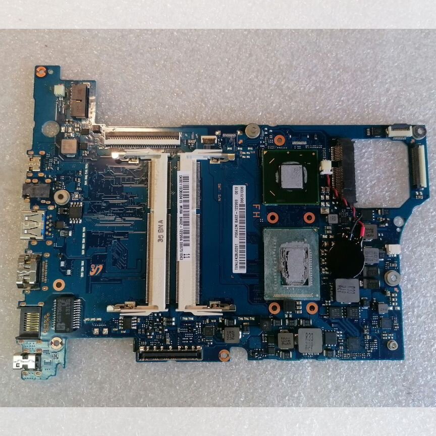 Материнская плата Samsung NP530U4E i5-3337U