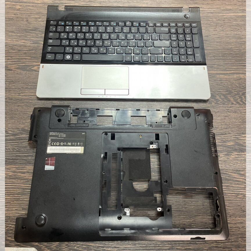 Поддон и топкйес samsung np300e5c