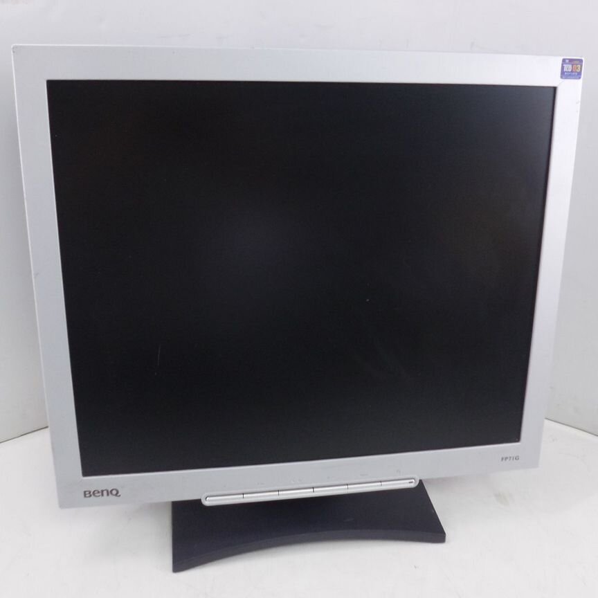 Монитор BenQ FP71G