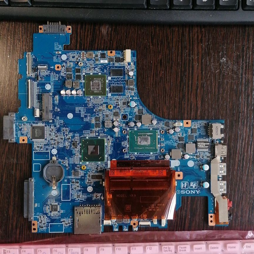 Материнская плата Sony SVF152