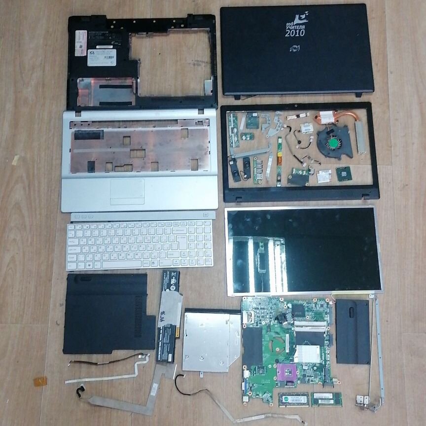 Icl raybook si152 dns w76th разбор ремонт запчасти