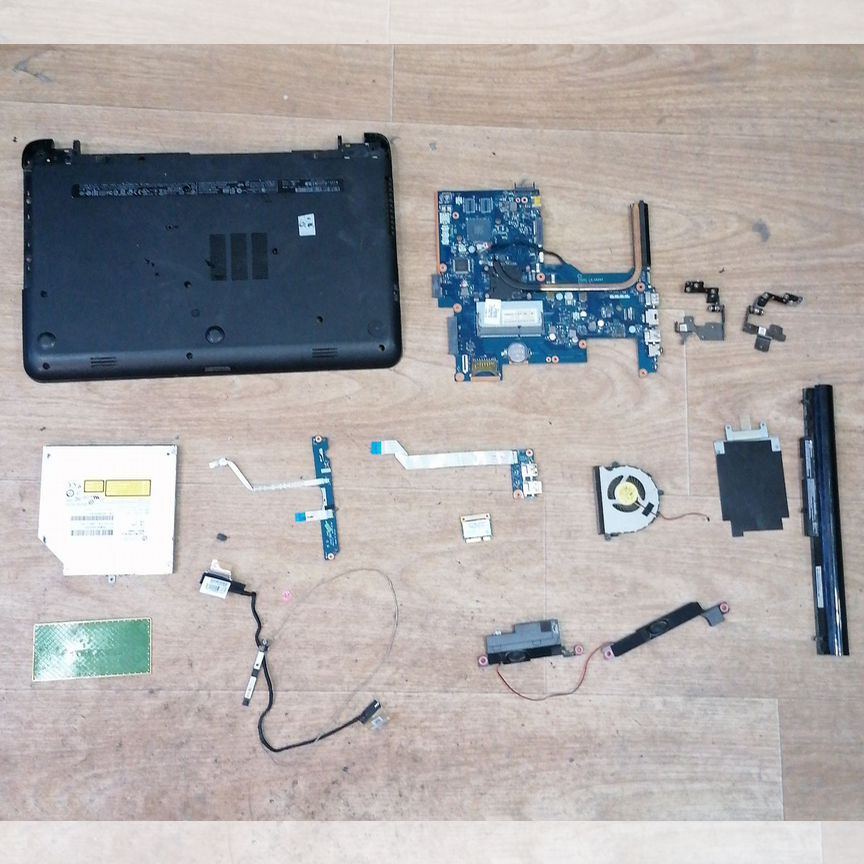 HP Pavilion 15-g001sr