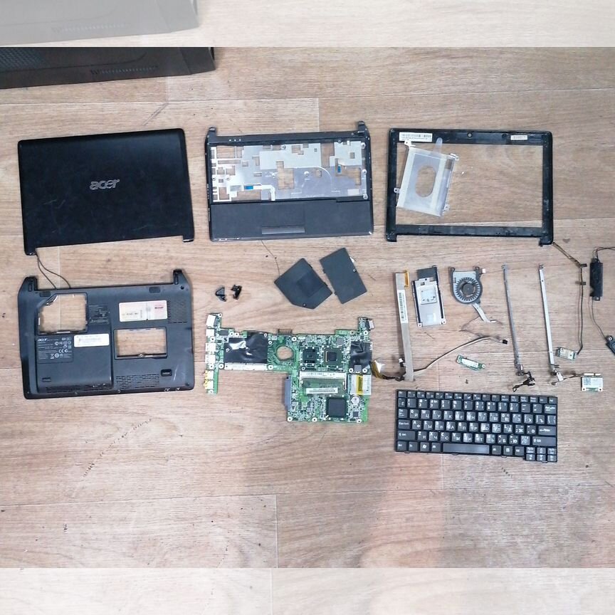 Acer aspire One ZG8 Разбор Запчасти Ремонт
