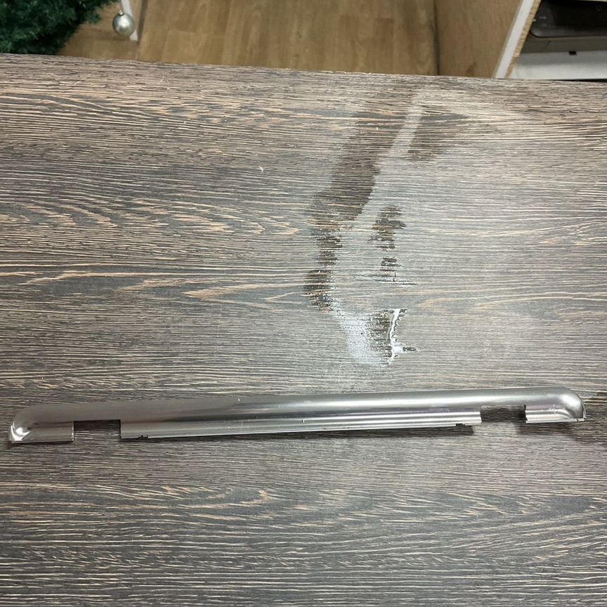 Накладка петель dell m5010