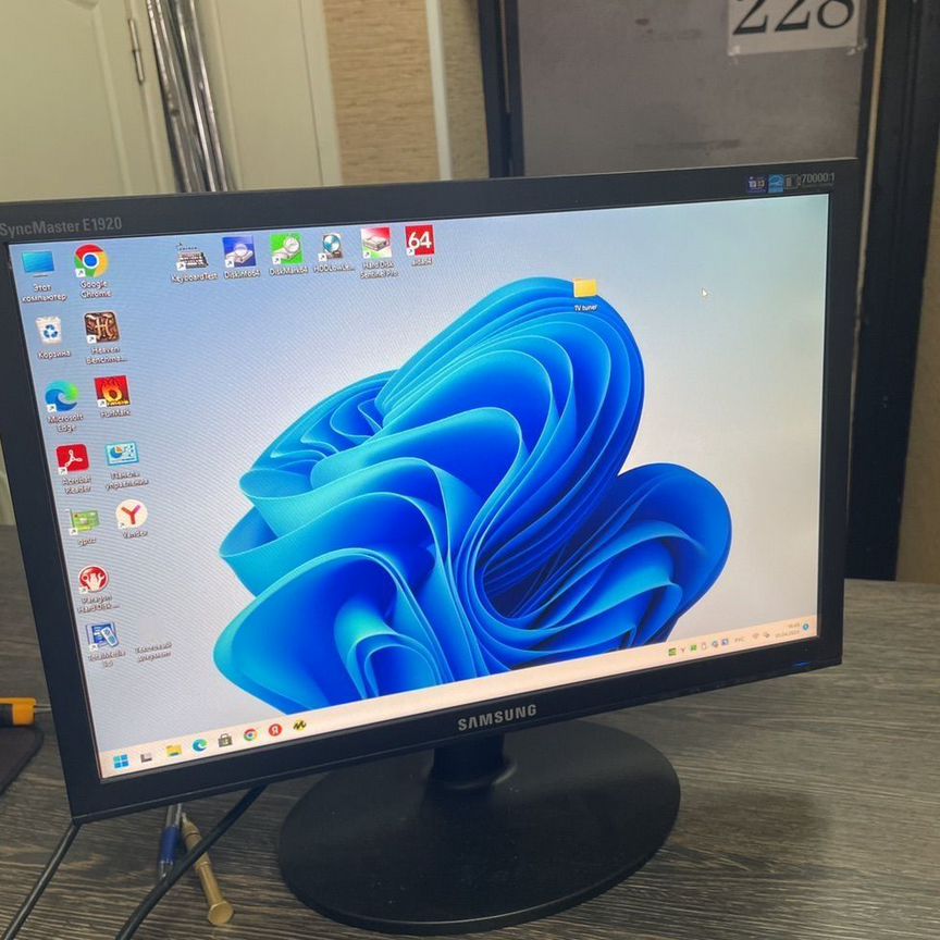 Монитор samsung 19 дюймов
