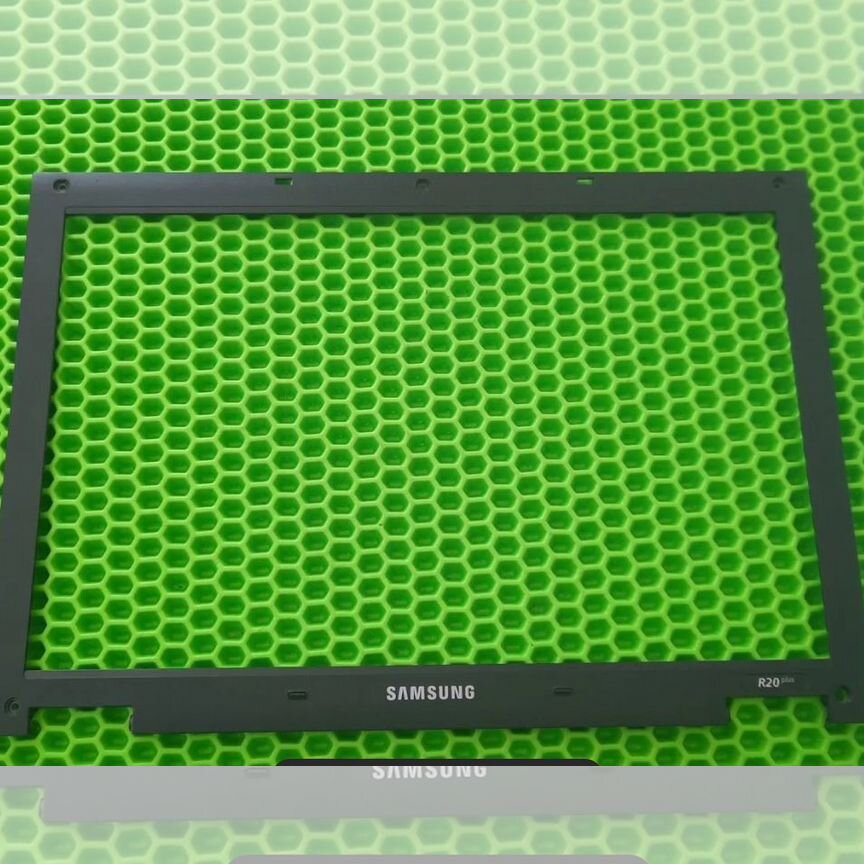 Рамка матрицы для ноутбука Samsung R20