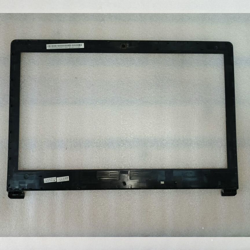 Рамка матрицы Acer aspire V Nitro VN7-791G-71H2