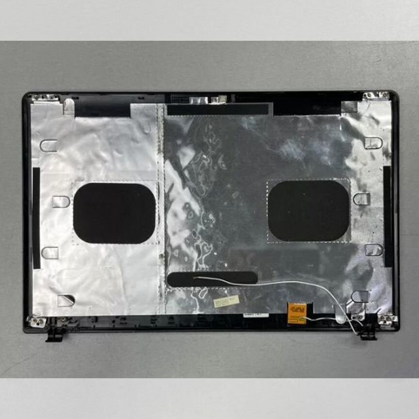Крышка матрицы ноутбука Samsung NP300E5A