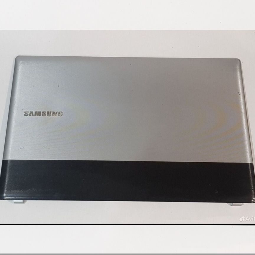 Крышка матрицы samsung rv520