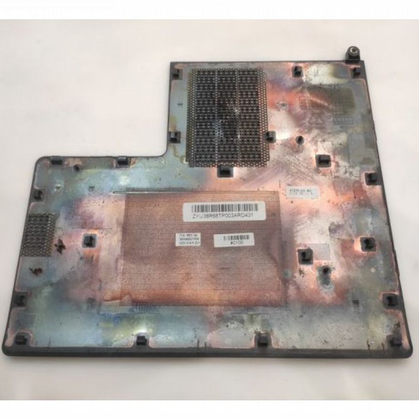 Заглушка корпуса HP 17-e p/n ZYU38R68TP003
