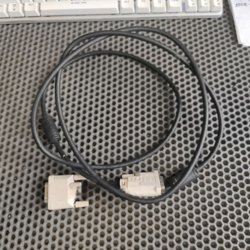 Кабель dvi