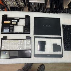 Toshiba r830-13m разбор запчасти ремонт