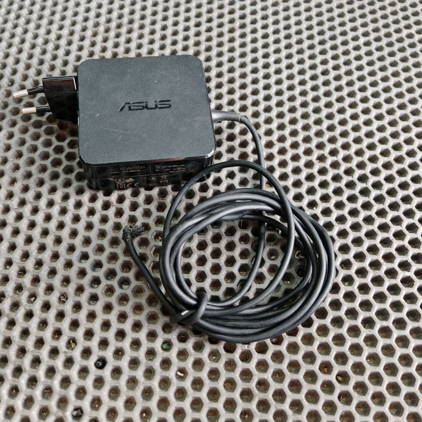 Блок питания Asus 19V 3.42a