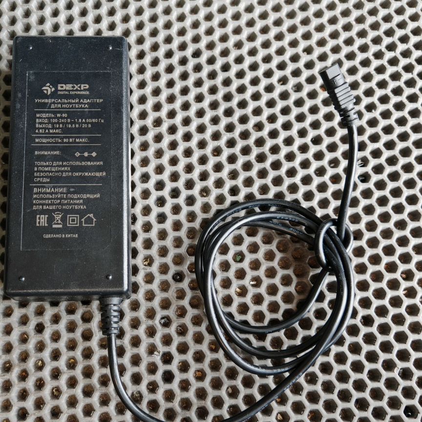 Блок питания 19-20V 90W