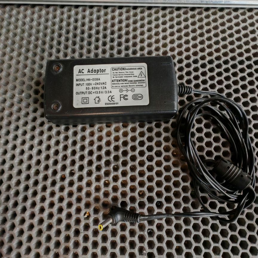 Блок питания 13.5v 3A