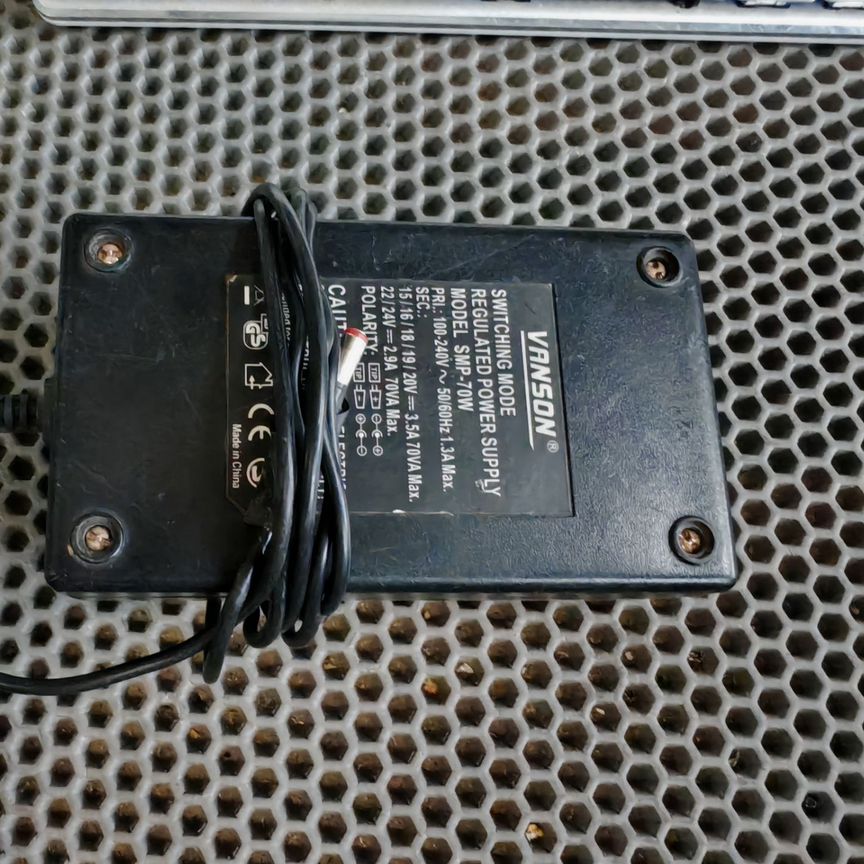 Блок питания 15v-24v 70w