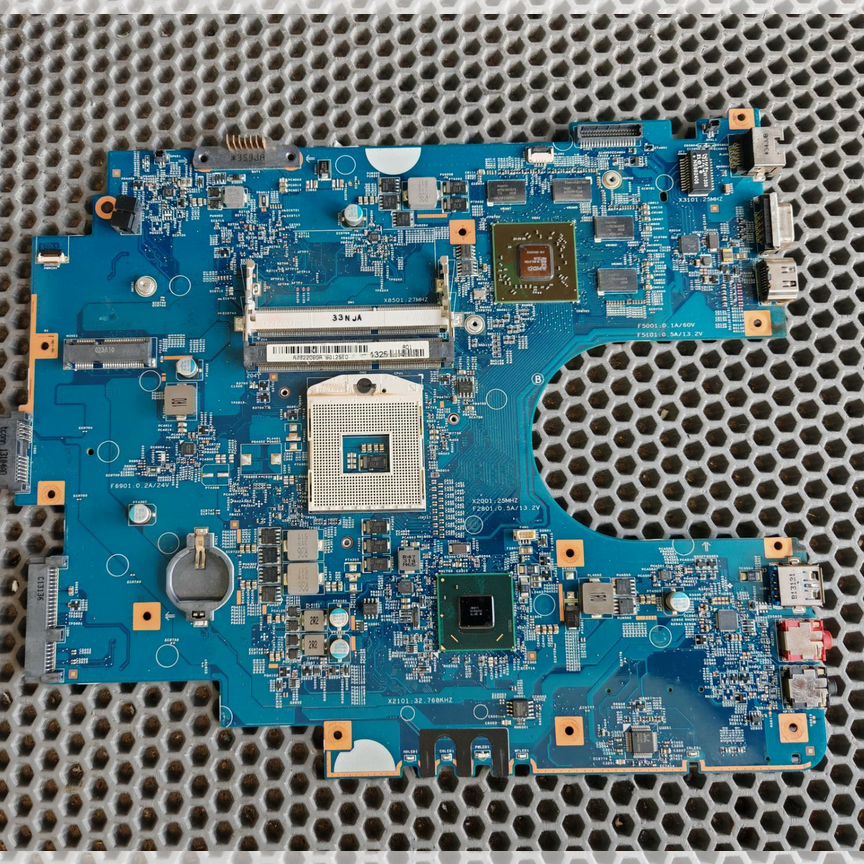 Материнская плата Sony SVE171E13V