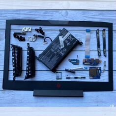 Разбор / Запчасти для HP Omen 17-an040ur