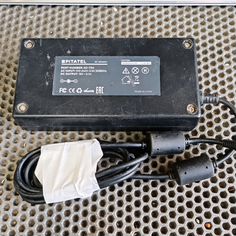 Блок питания для ноутбука Toshiba 4pin