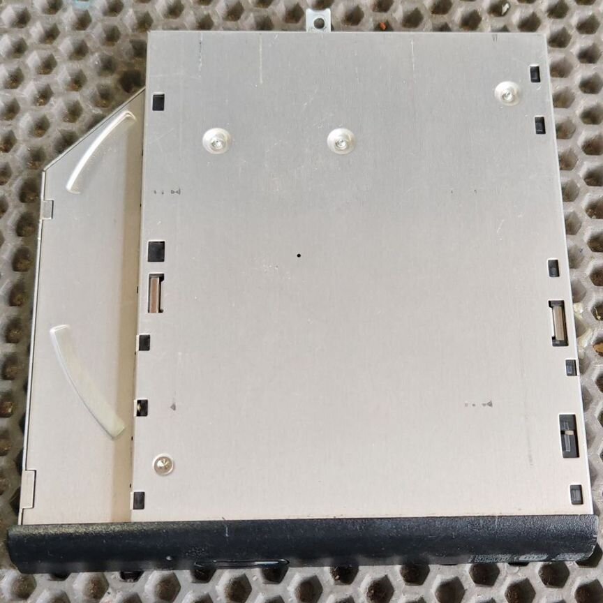 Дисковод для ноутбука Lenovo Y550P