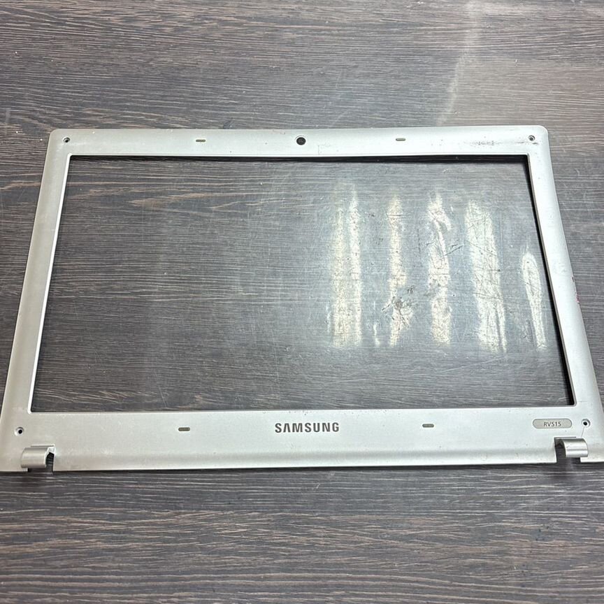 Рамка Матрицы samsung rv515 rv520