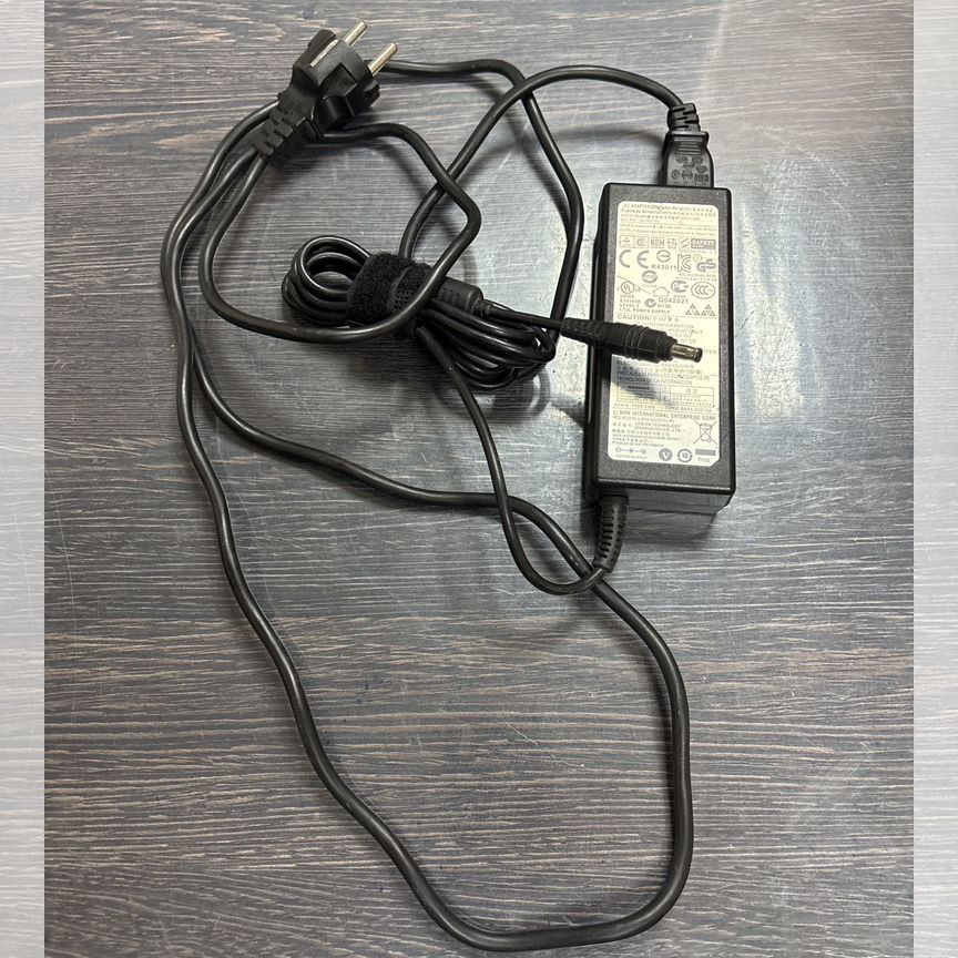 Блок питания Samsung 19v 4.74a