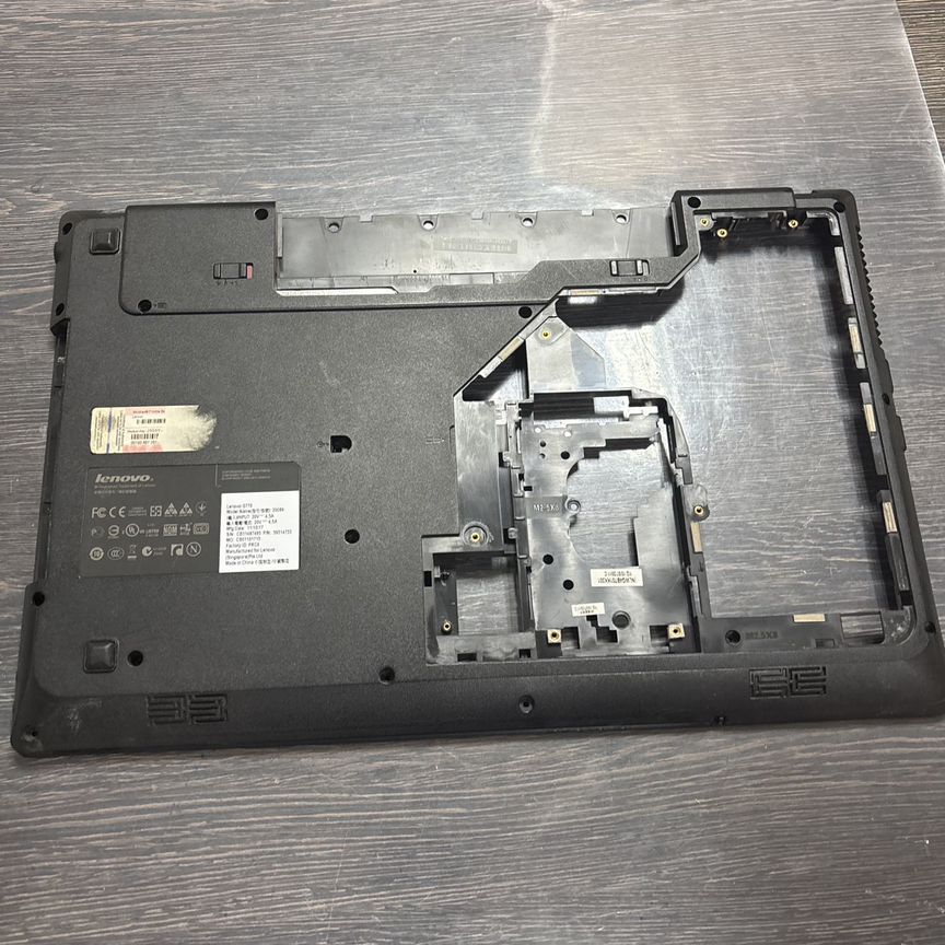 Поддон Lenovo g770 g780