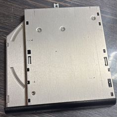 Привод dvd lenovo y550p