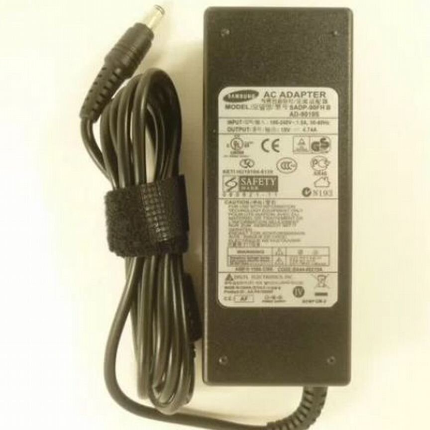 Блок питания Samsung 90W 19V 4.74A (5.5x3.0)