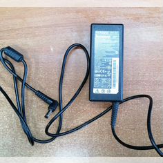 Блок питания lenovo
