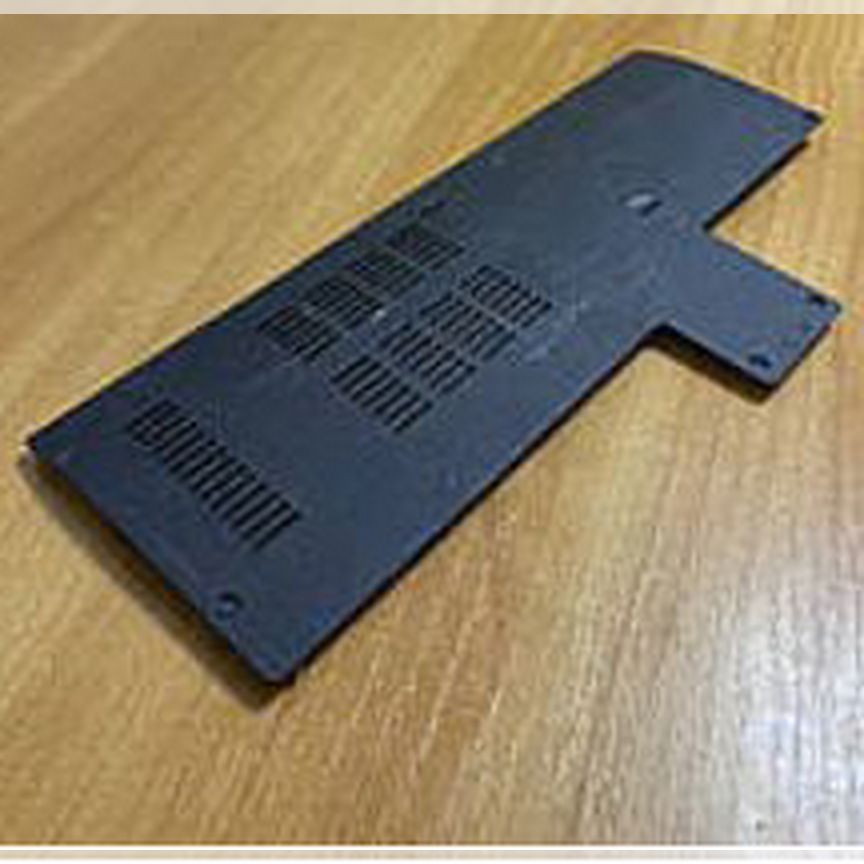 Acer Aspire 7551G сервисная крышка