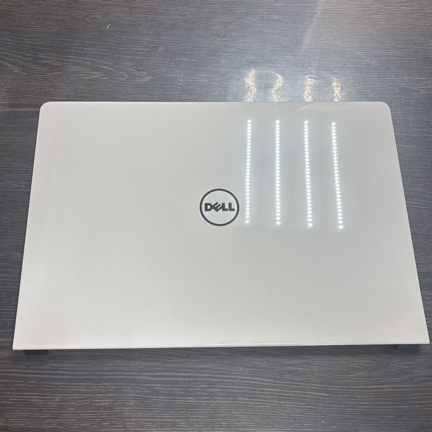 Крышка матрицы Dell 5558 p51f